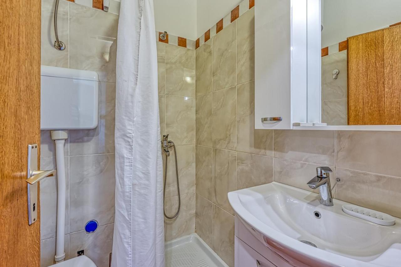 Valdarke Sea View - Happy Apartment
